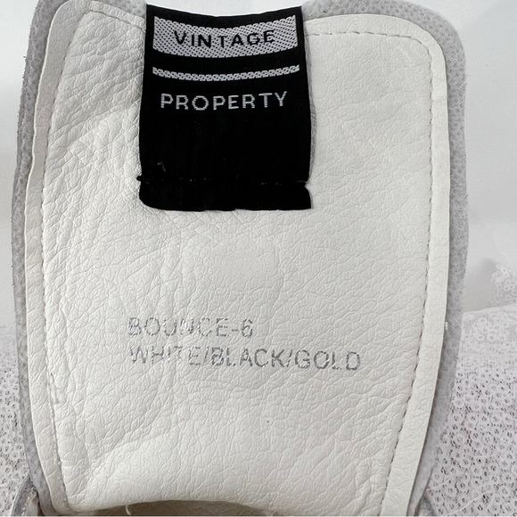 Vintage Havana gray suede with black and gold sneakers. - Picture 4 of 16